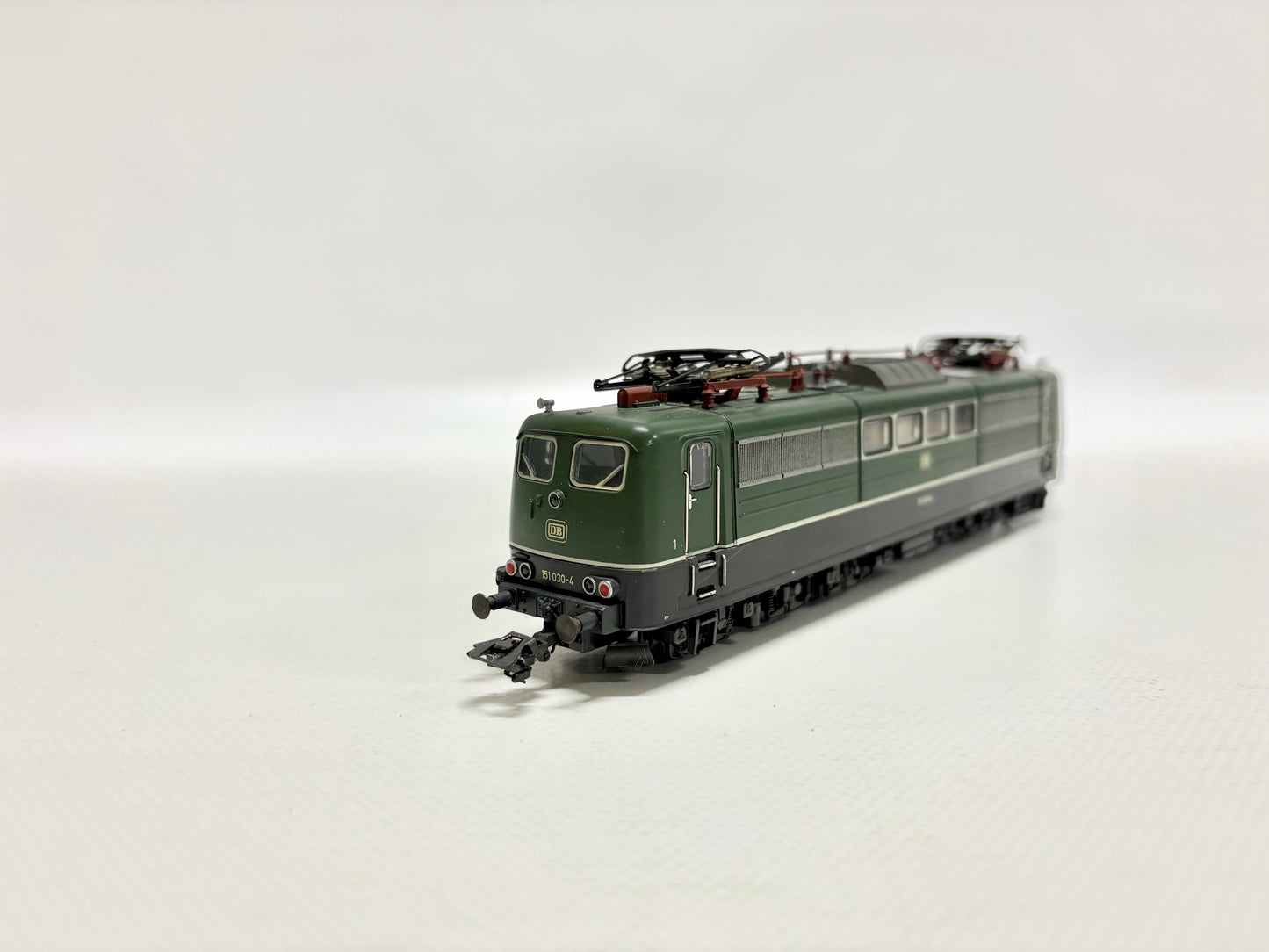 Märklin 37431 Mfx-Digital + Sound E-Lok Br 151 030-4 DB AC H0