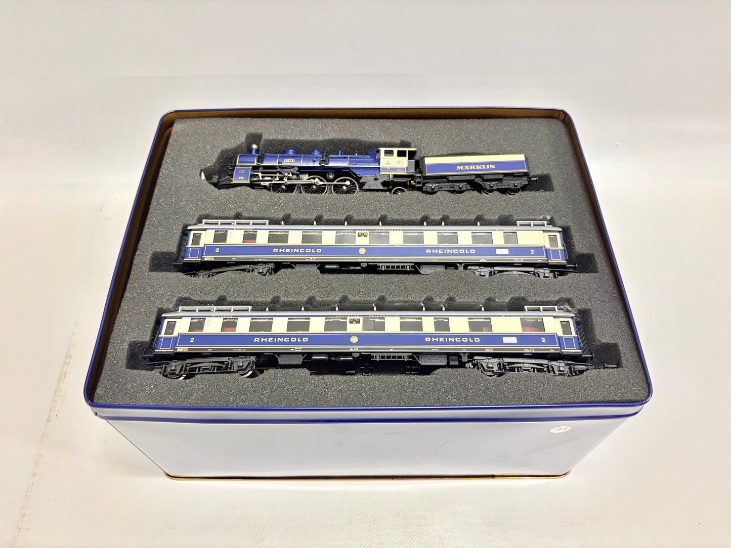 Märklin 26751 Digital Zugpackung RHEINGOLD mit Dampflok Br 18 DRG AC H0