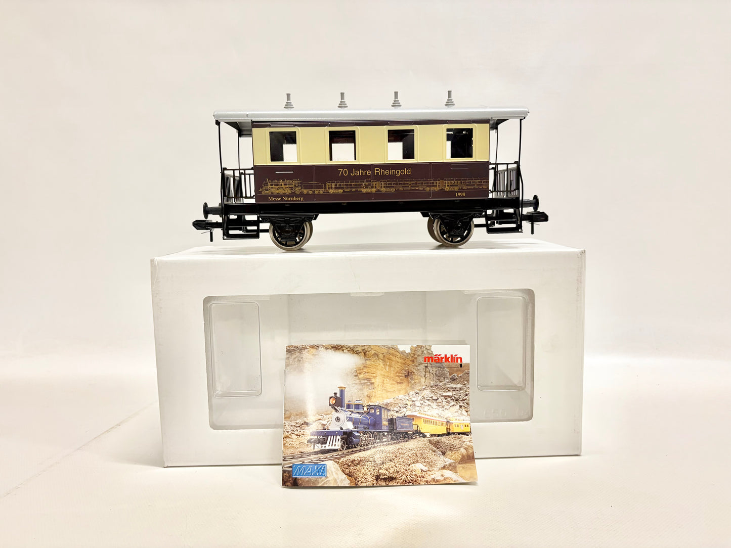 Märklin Maxi Personenwagen "70 Jahre Rheingold" Spur 1