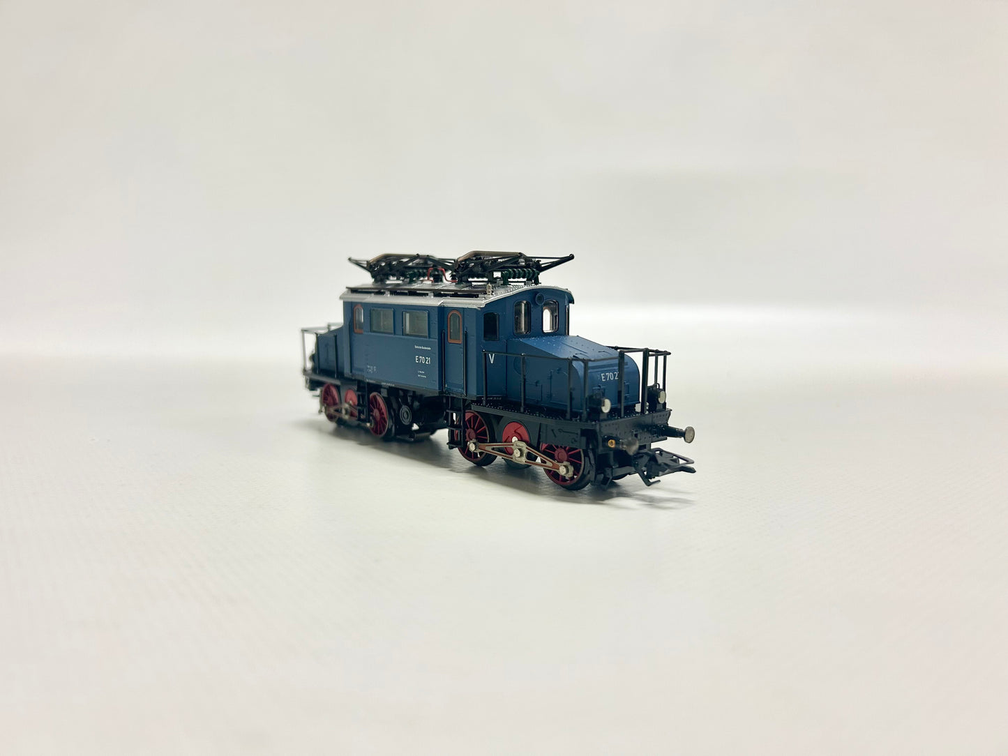 Märklin 3748 Digital E-Lok Br E70 DB AC H0