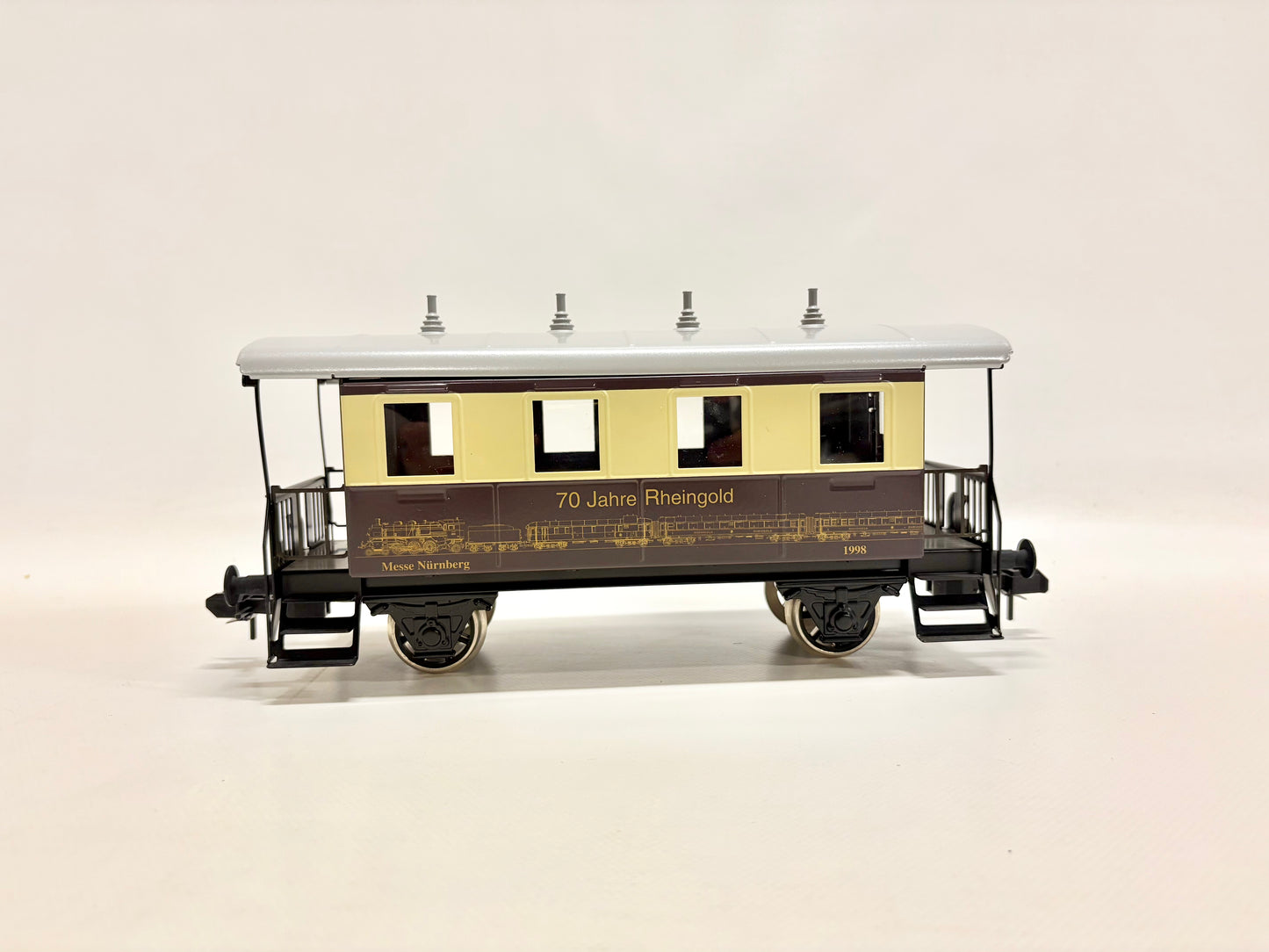 Märklin Maxi Personenwagen "70 Jahre Rheingold" Spur 1