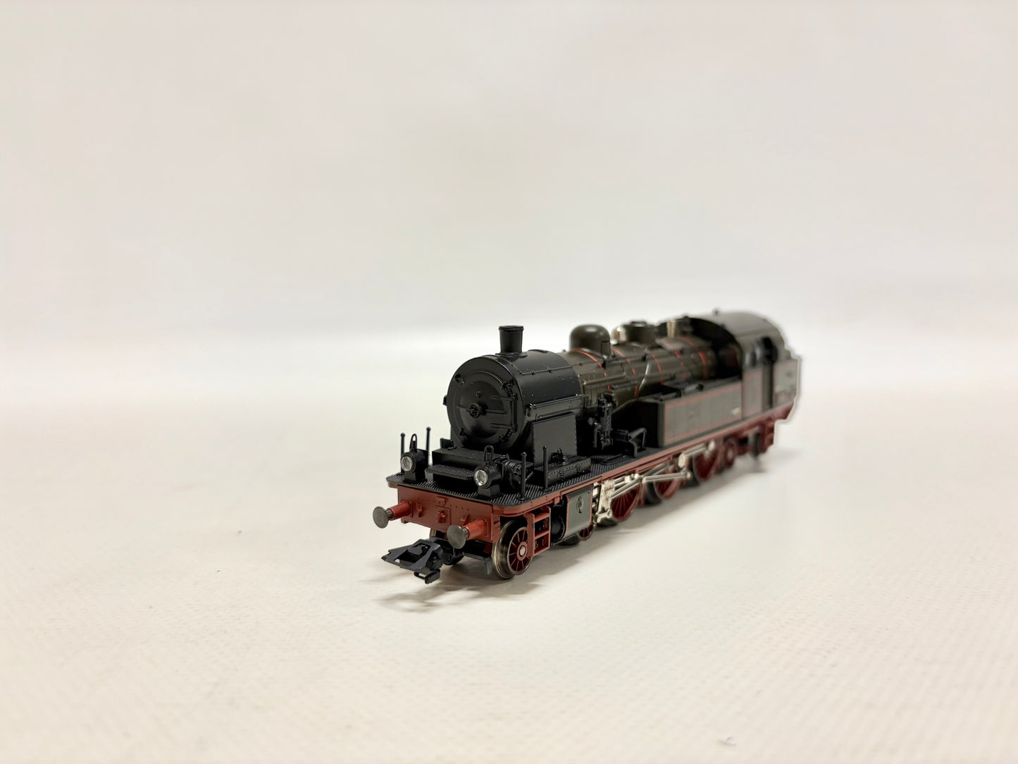 Märklin 3305 Dampflok T18 K.P.E.V. AC H0