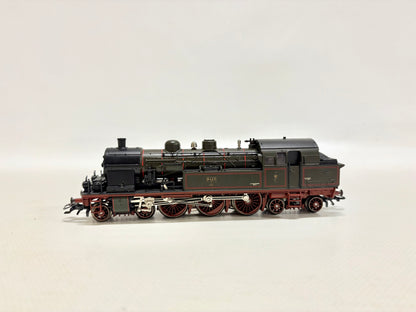 Märklin 3305 Dampflok T18 K.P.E.V. AC H0