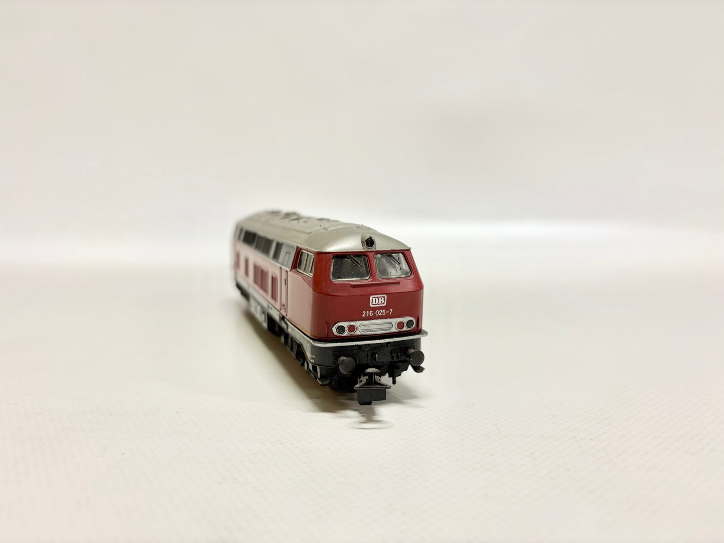 Märklin 3075 Diesellok Br 216 025-7 DB AC H0