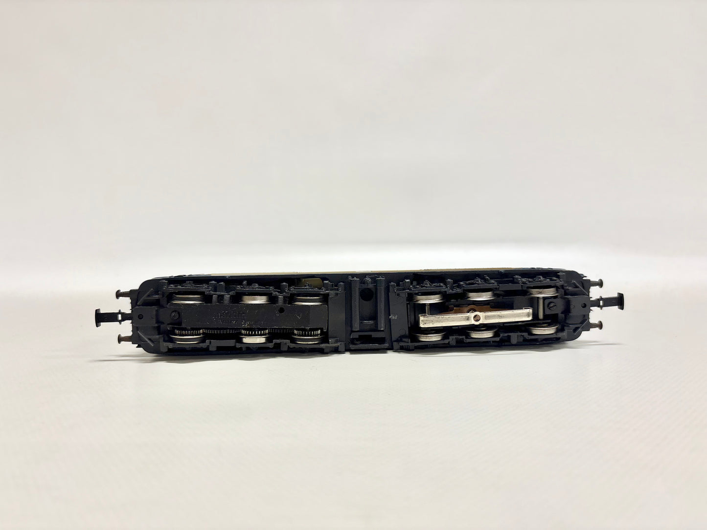 Märklin 3058 E-Lok Br 151 104-7 Güterzuglokomotive DB AC H0