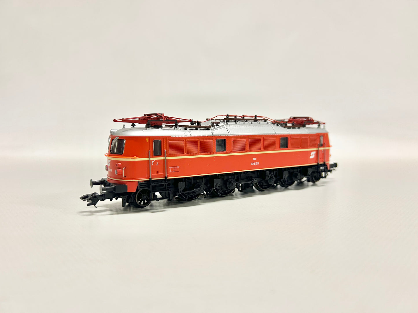 Märklin 37683 Mfx-Digital + Sound E-Lok Reihe 1018 ÖBB AC H0