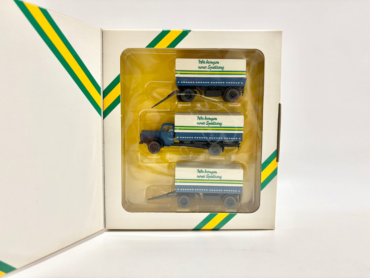Roco 2385 Miniatur Modell Mercedes L5000 mit Anhängern Spielzeugring 1:87 H0