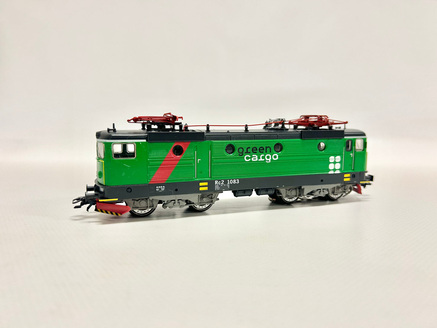 Märklin 37412 Digital E-Lok Serie Rc2 1083 SJ AC H0