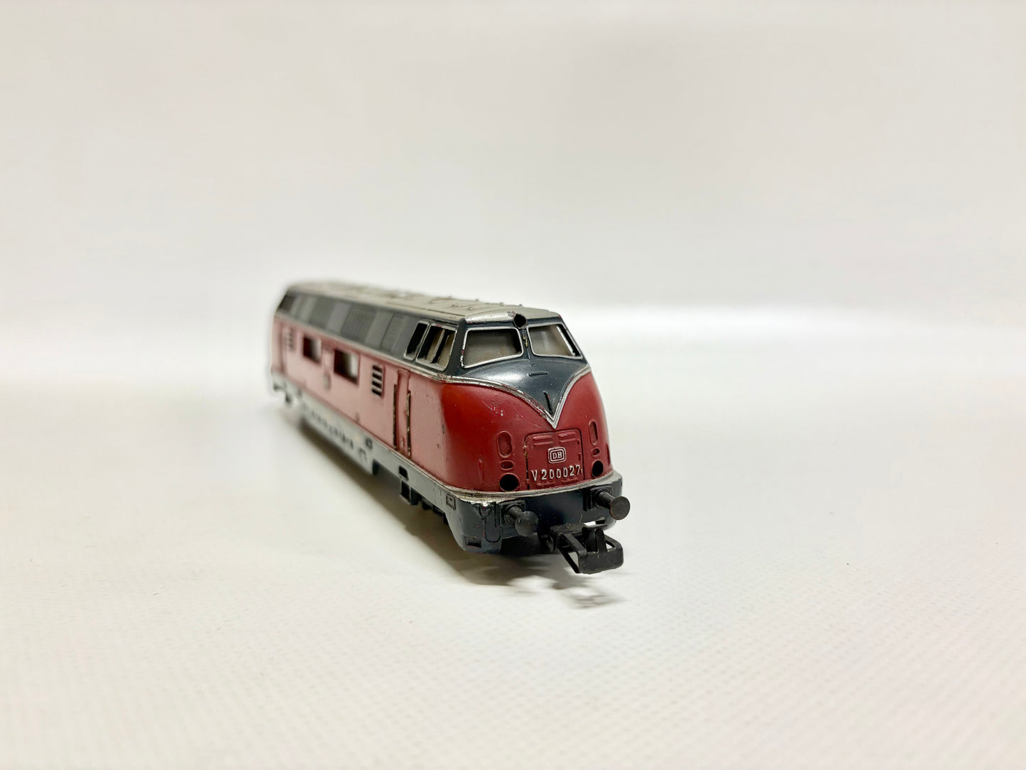 Märklin 3021 Diesellok V200 027 DB AC H0