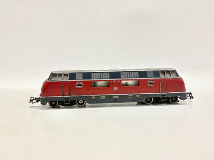 Märklin 3021 Diesellok V200 027 DB AC H0