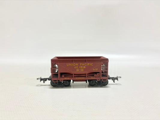 Freight Car Hopper Car Union Pacific DC H0