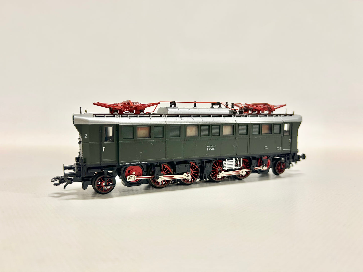 Märklin 37750 Digital + Sound E-Lok Br E75 05 DB AC H0