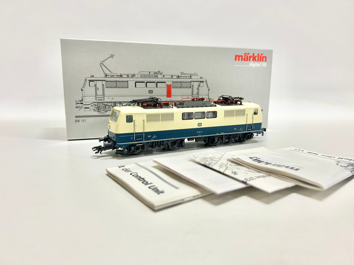Märklin 37316 Digital + Sound E-Lok Br 111 197-0 DB AC H0