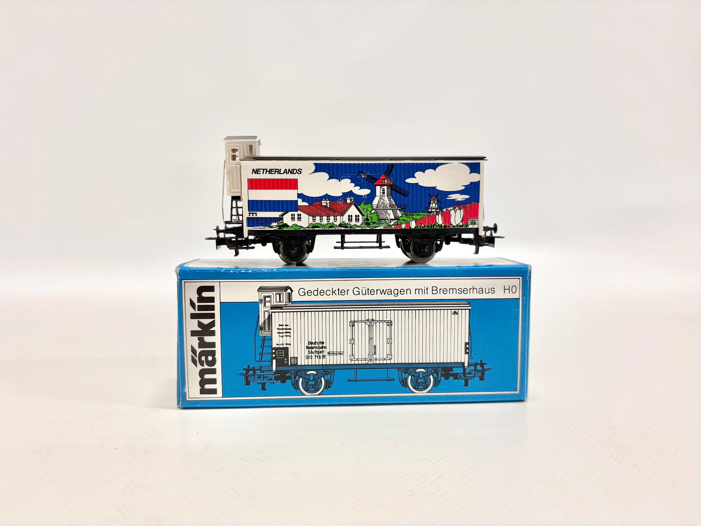 Märklin 82514 SoMo "Netherlands" Gedeckter Güterwagen mit Bremserhaus AC H0