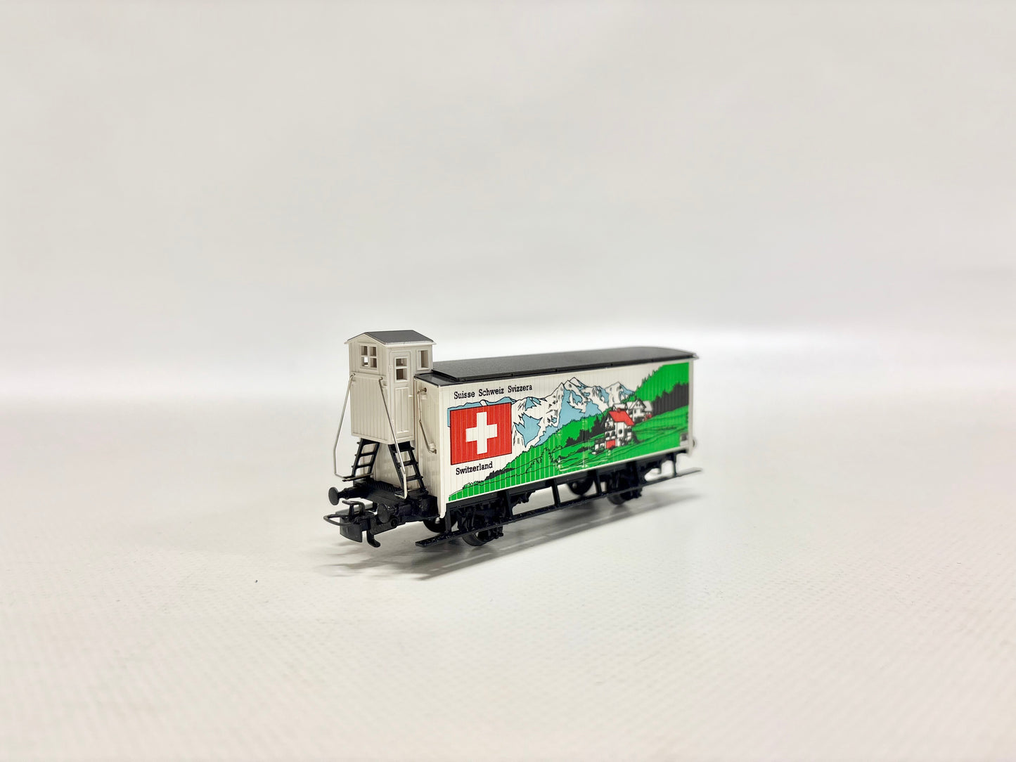 Märklin 2510 SoMo "Schweiz" Gedeckter Güterwagen mit Bremserhaus AC H0