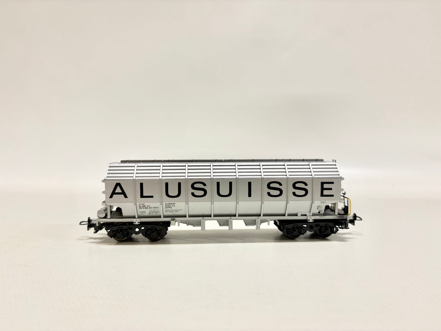 Liliput 24350 Güterwagen Tonerdewagen "Alusuisse" SBB DC H0