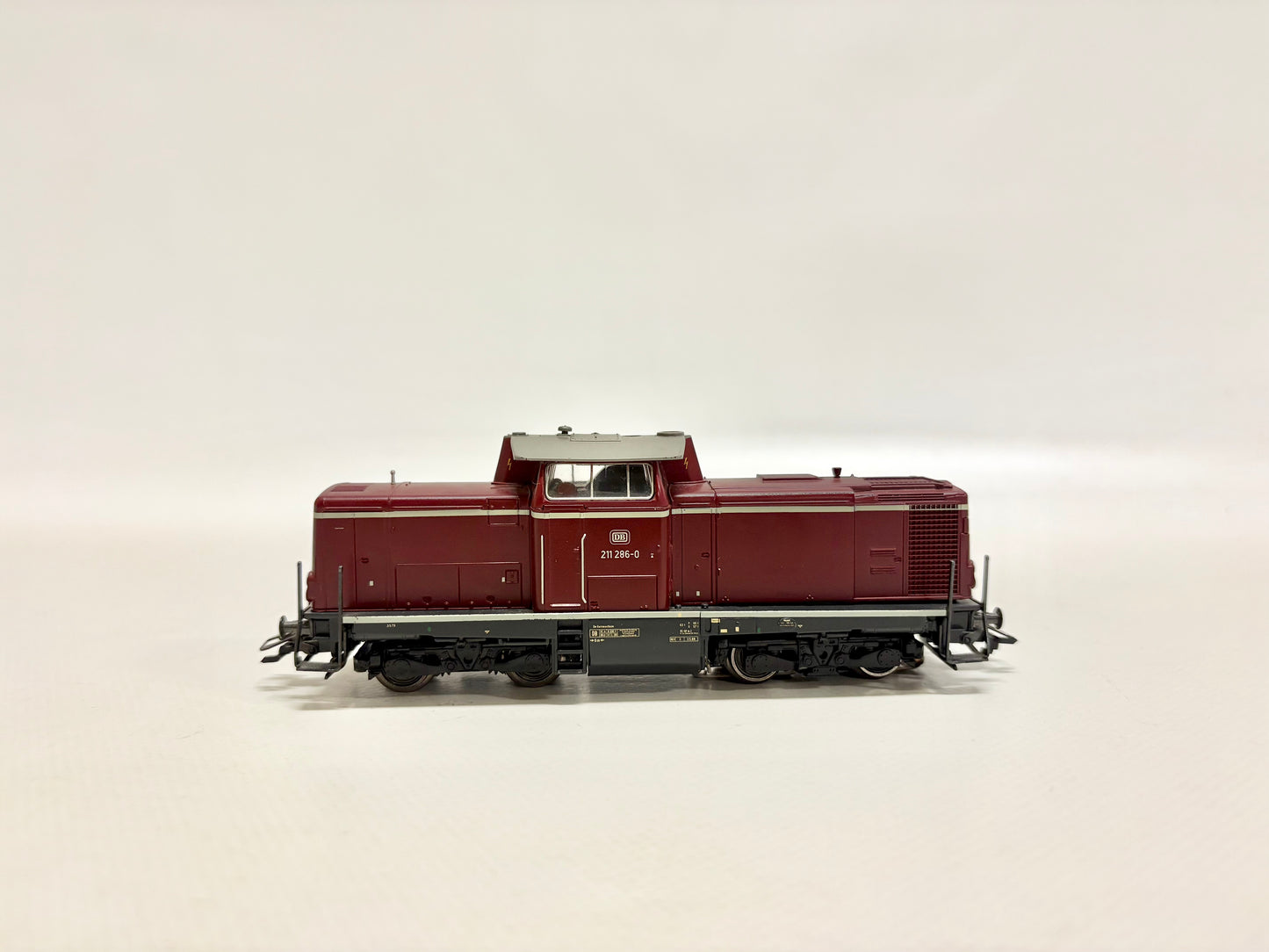 Märklin 3473 Digital Diesellok Br 211 286-0 DB AC H0
