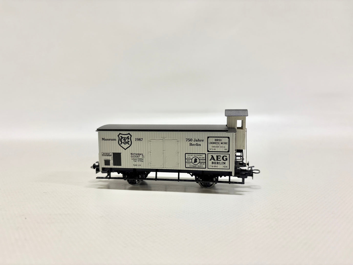 Märklin Museumswagen 1987 Gedeckter Güterwagen mit Bremserhaus K.W.St.E. H0