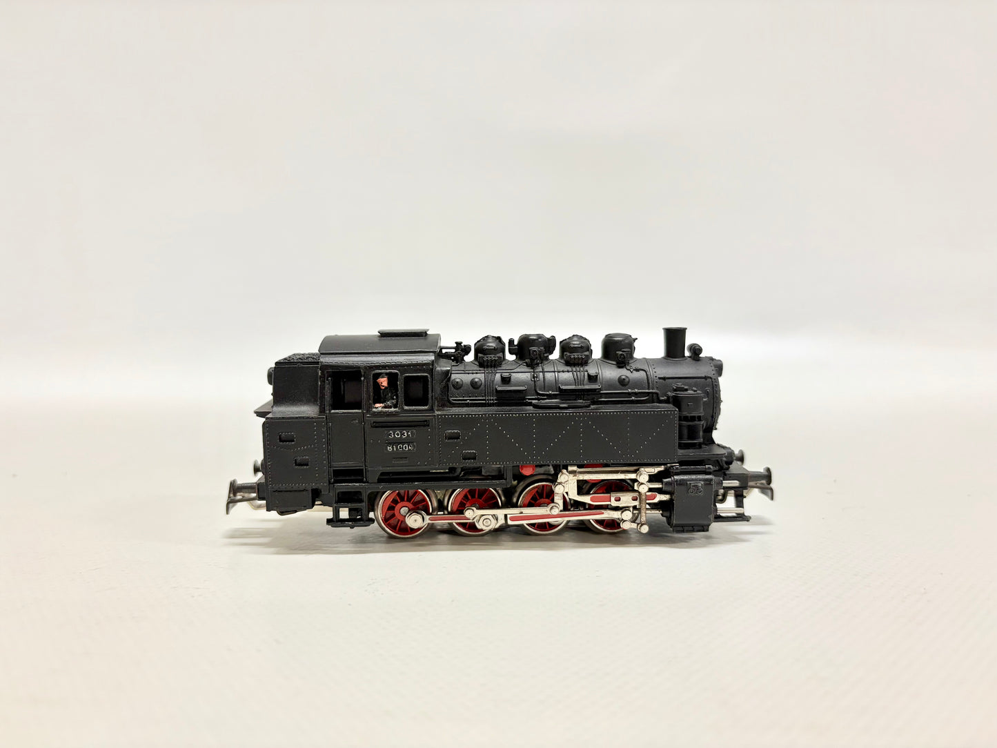 Märklin 3031 Digital-Umbau Dampflok Br 81 004 DB AC H0