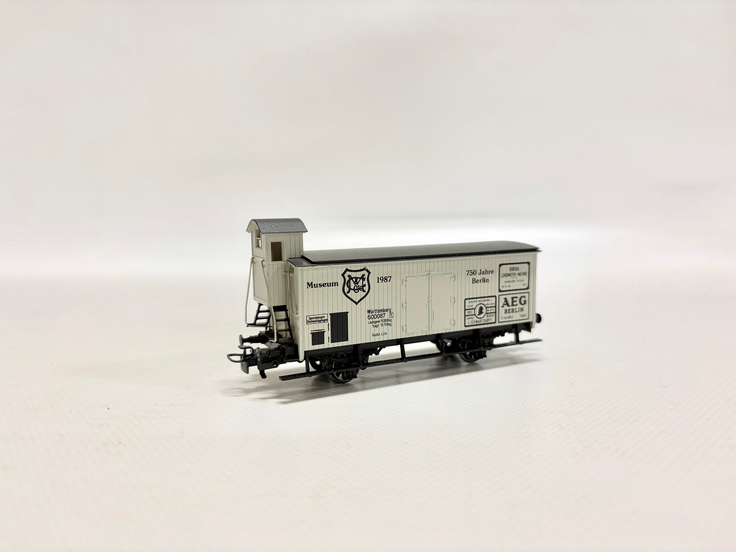 Märklin Museumswagen 1987 FEHLDRUCK Gedeckter Güterwagen mit Bremserhaus K.W.St.E. H0
