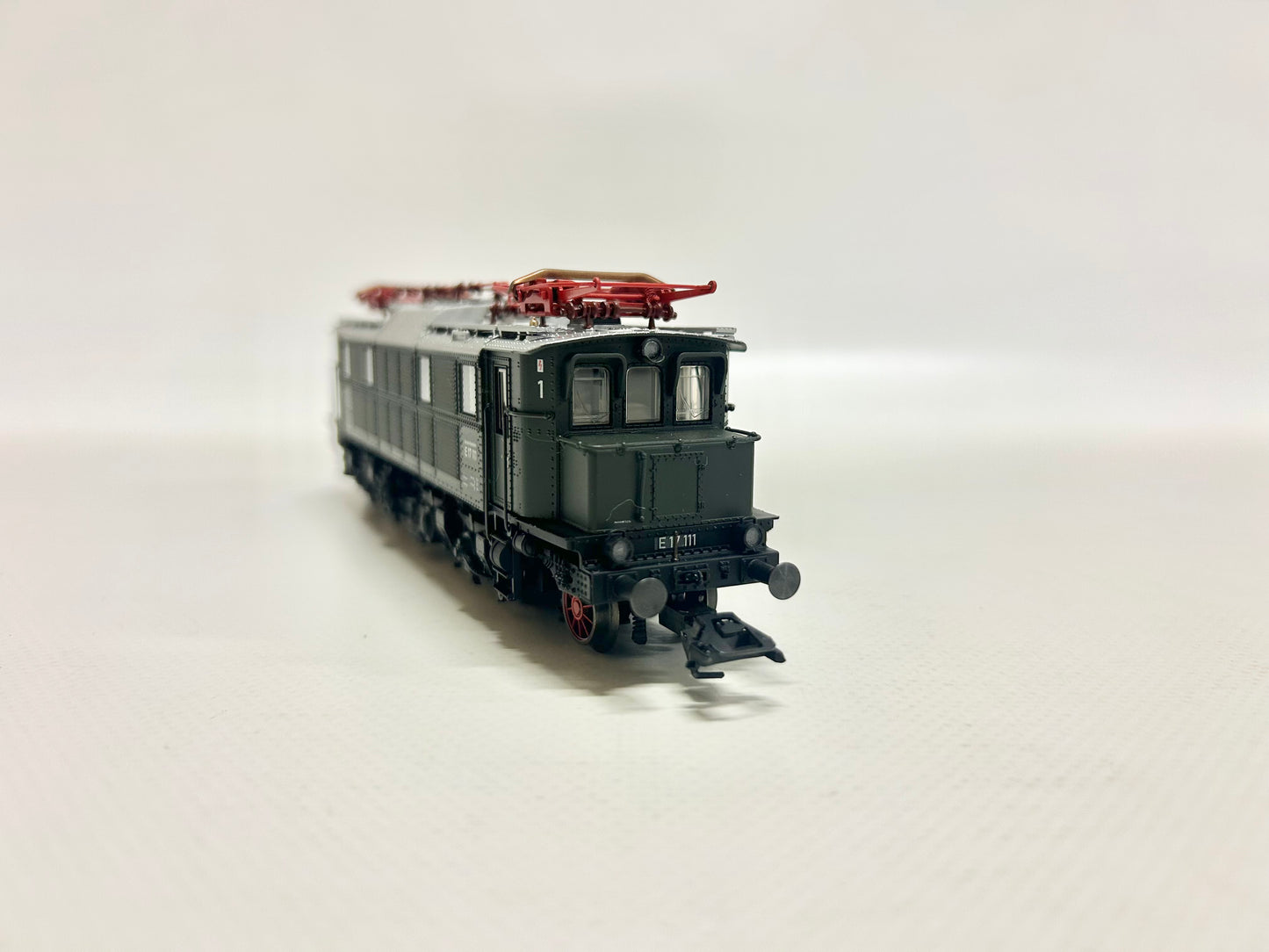 Märklin 37061 Mfx-Digital + Sound Br E17 111 DB AC H0