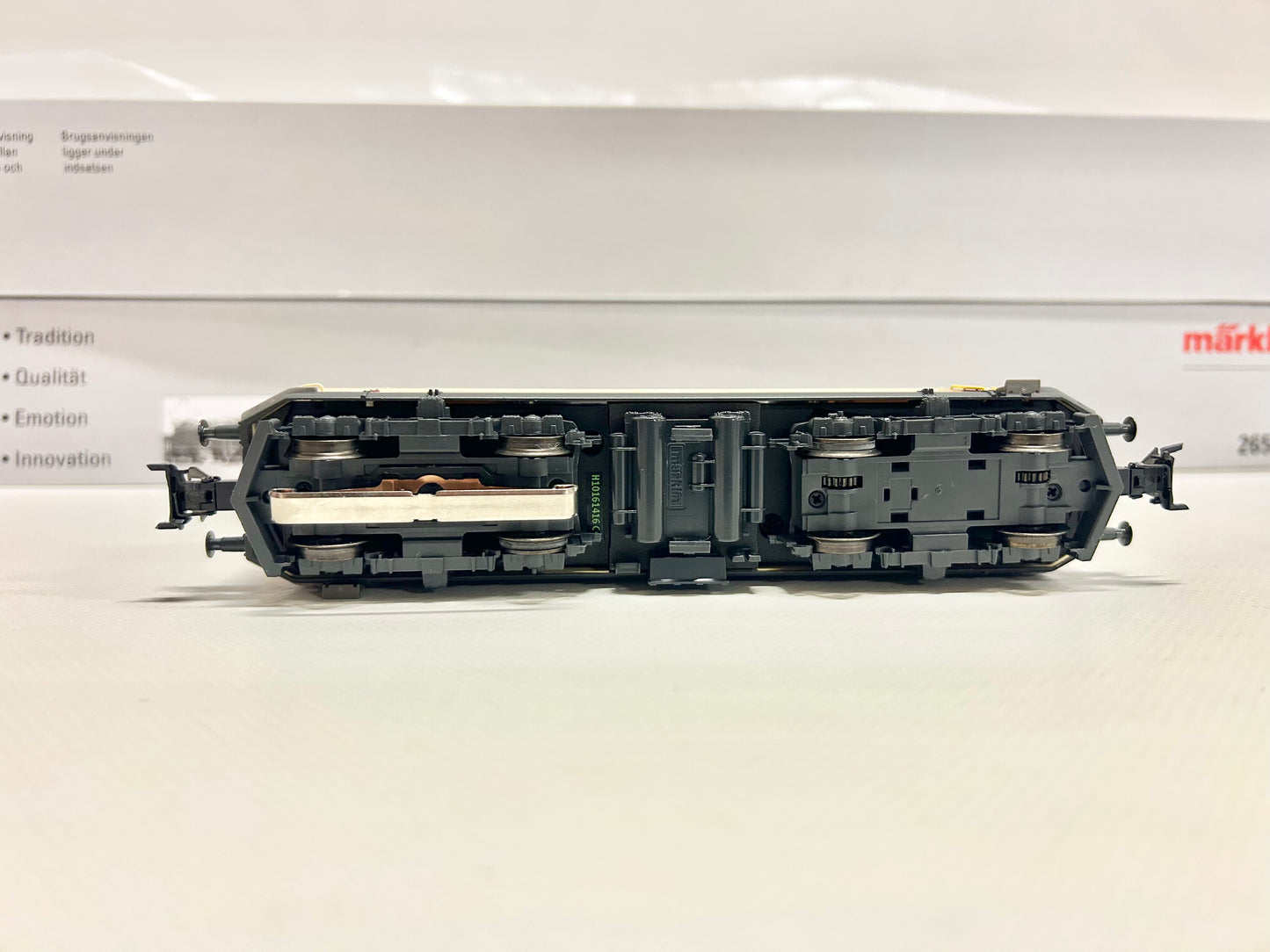 Märklin 26557 Mfx-Digital + Sound Zugpackung TEE-Schnellzug "Bavaria" mit E-Lok Re4/4 SBB AC H0
