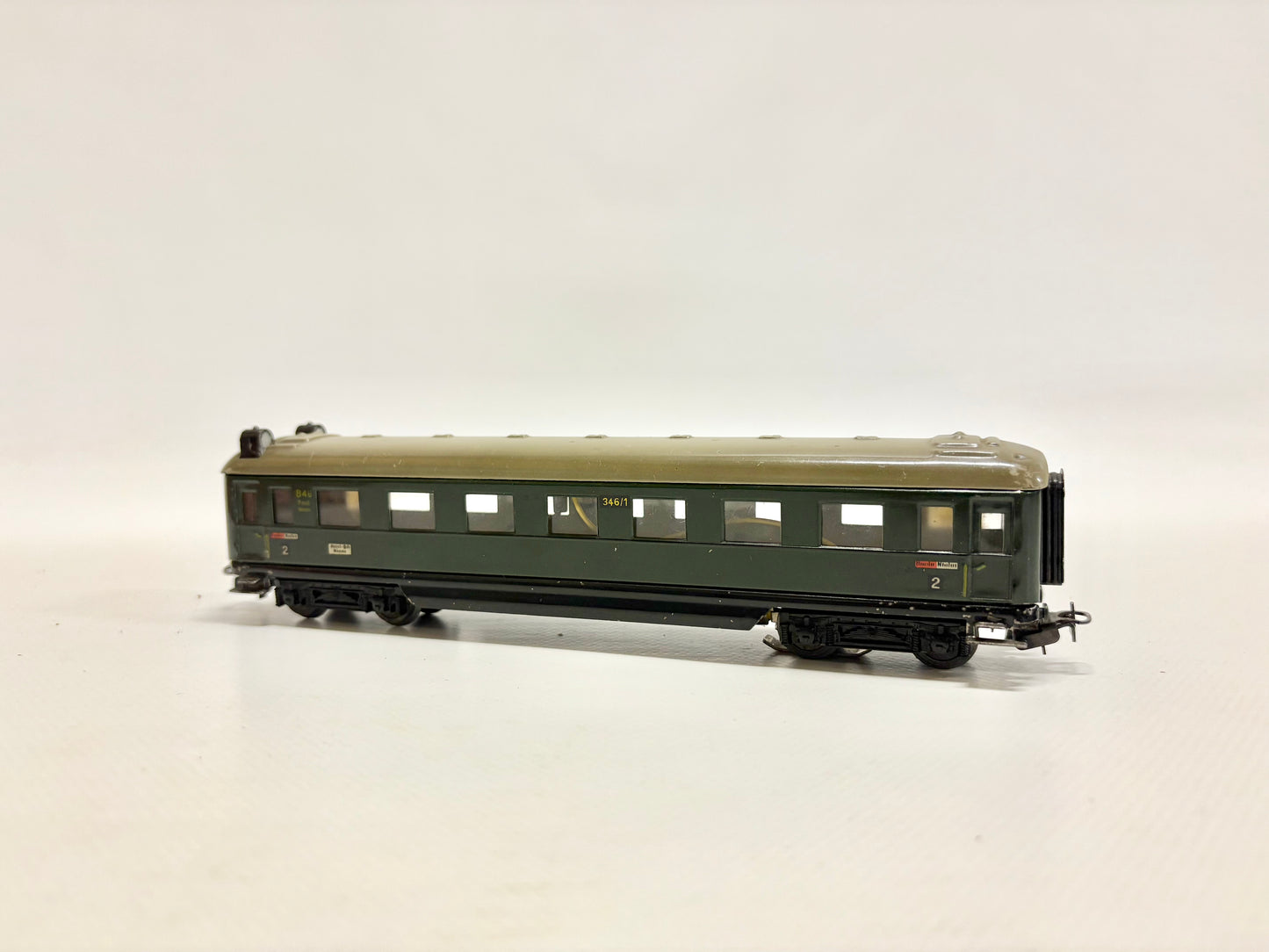 Märklin 346/1 BS Schürzenwagen mit Schlussbeleuchtung Personenwagen DB AC H0