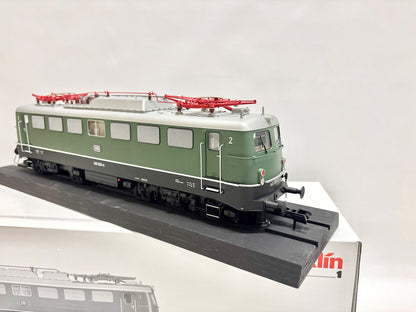 Märklin 55013 Mfx-Digital + Sound E-Lok Br 140 329-4 DB Spur 1