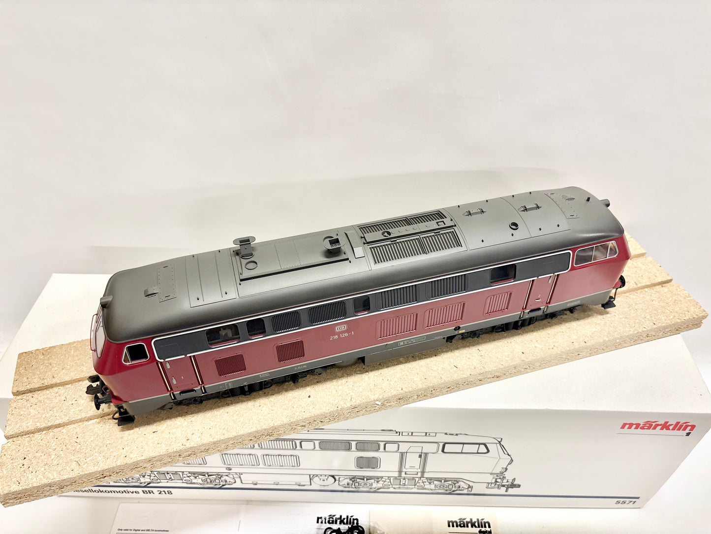 Märklin 5571 Digital Diesellok Br 218 126-1 DB Spur 1