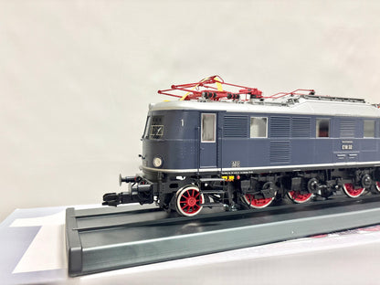 Märklin 55181 Mfx-Digital + Sound E-Lok E18 32 DB Spur 1