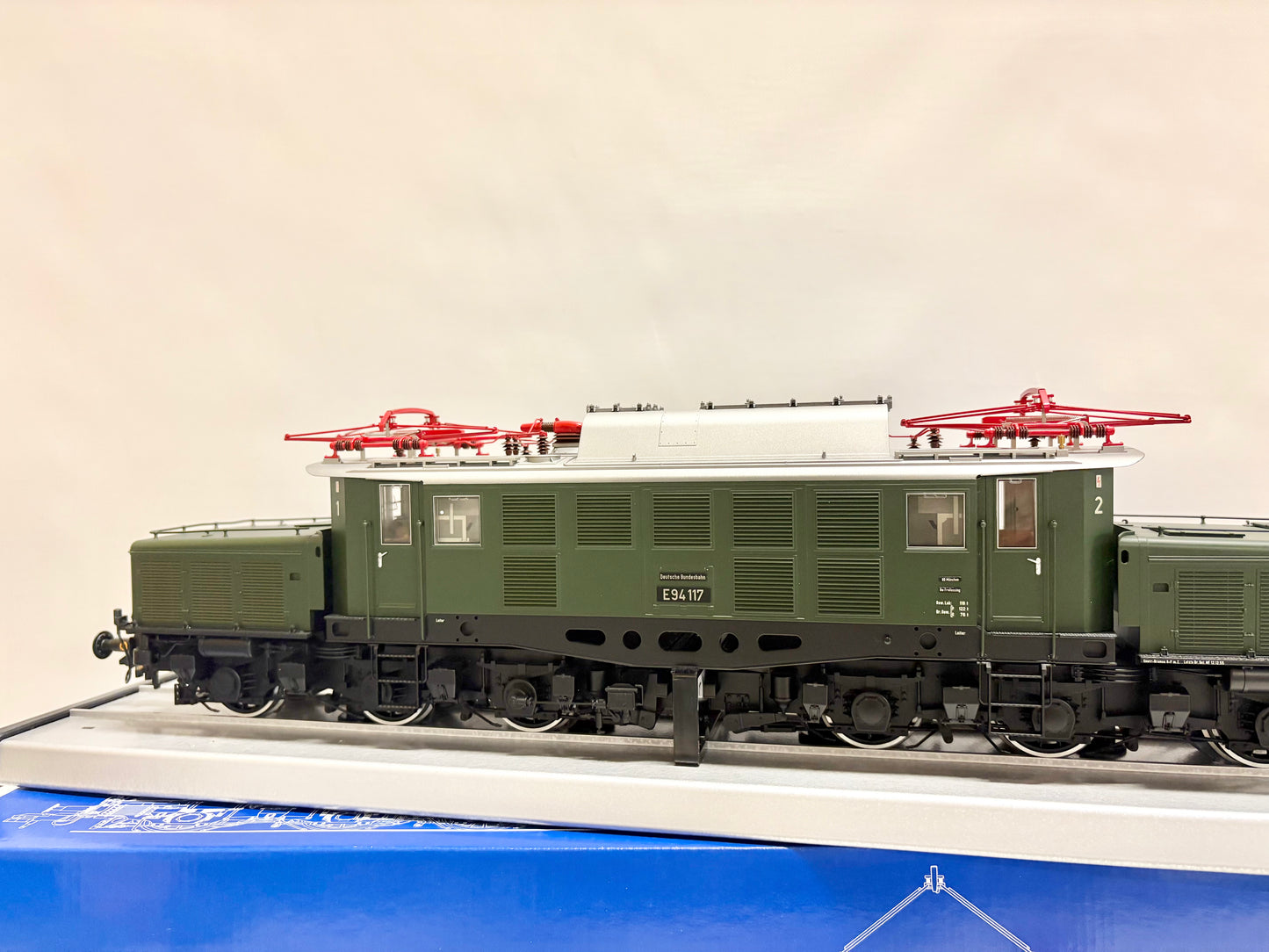 Hübner 3017 Digital + Sound E-Lok E 94 117 DB Spur 1