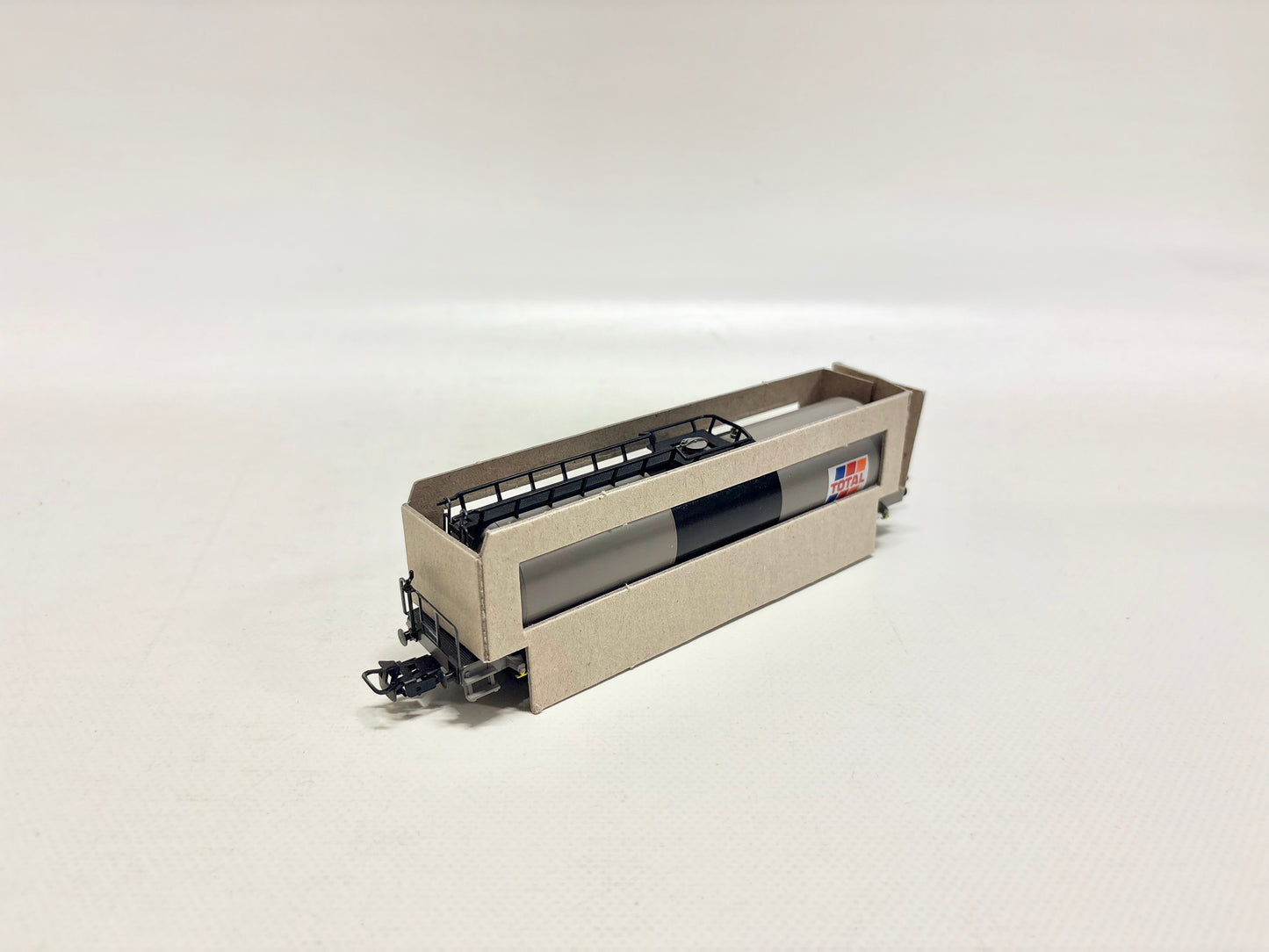 Märklin 4751 Güterwagen Kesselwagen "Total" SNCF AC H0