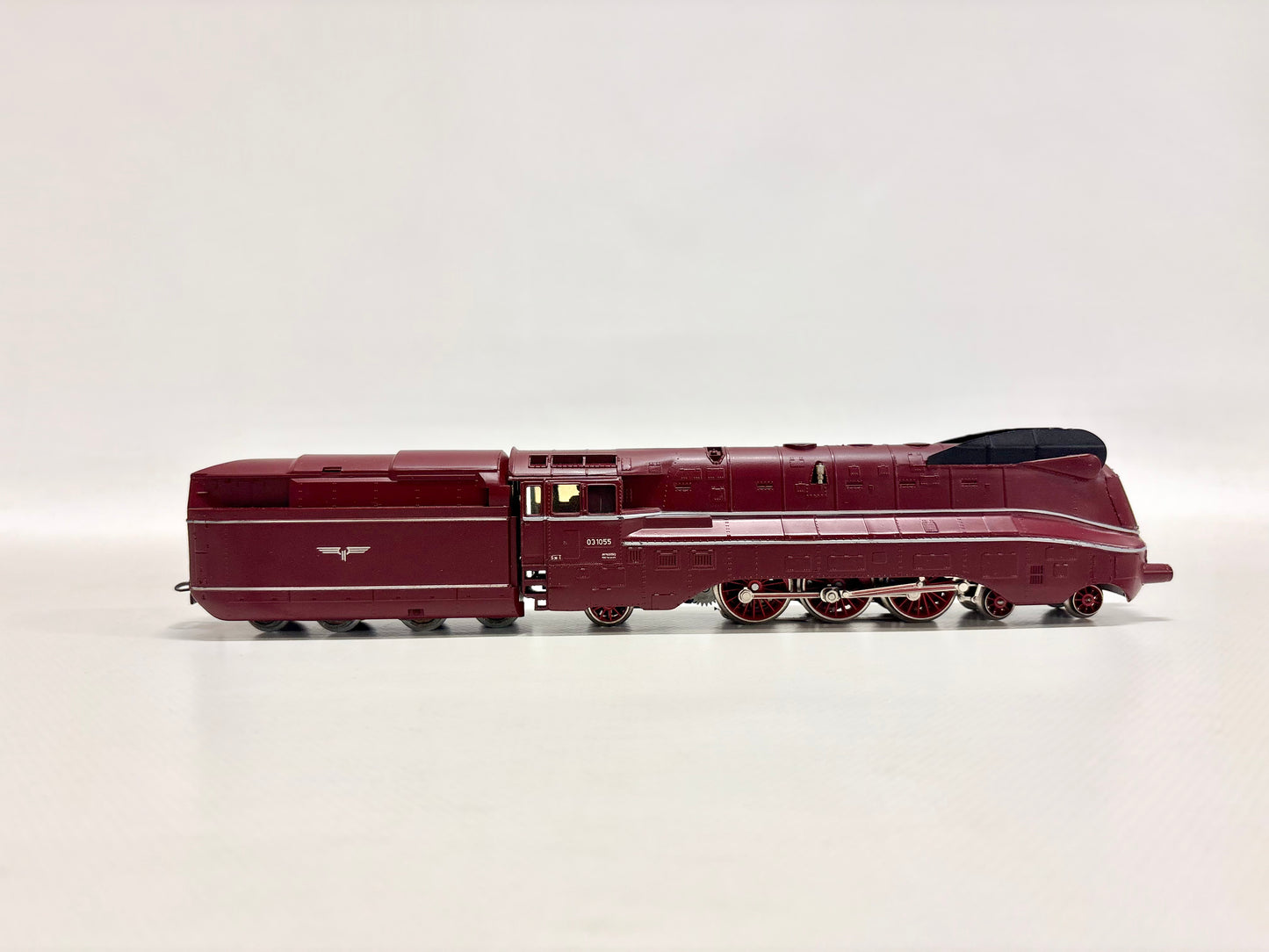 Märklin 3089 Stromliniendampflok Br 03 1055 DR AC H0