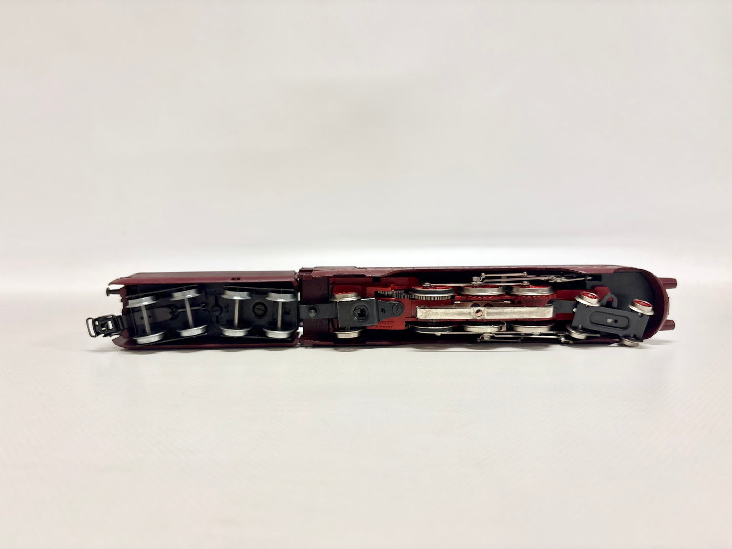 Märklin 3089 Stromliniendampflok Br 03 1055 DR AC H0