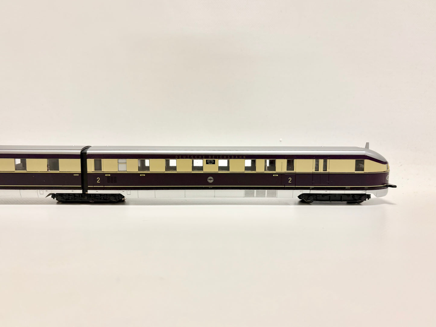 KATO 30701 Digital AC Dieseltriebwagen SVT 877 DRG AC H0