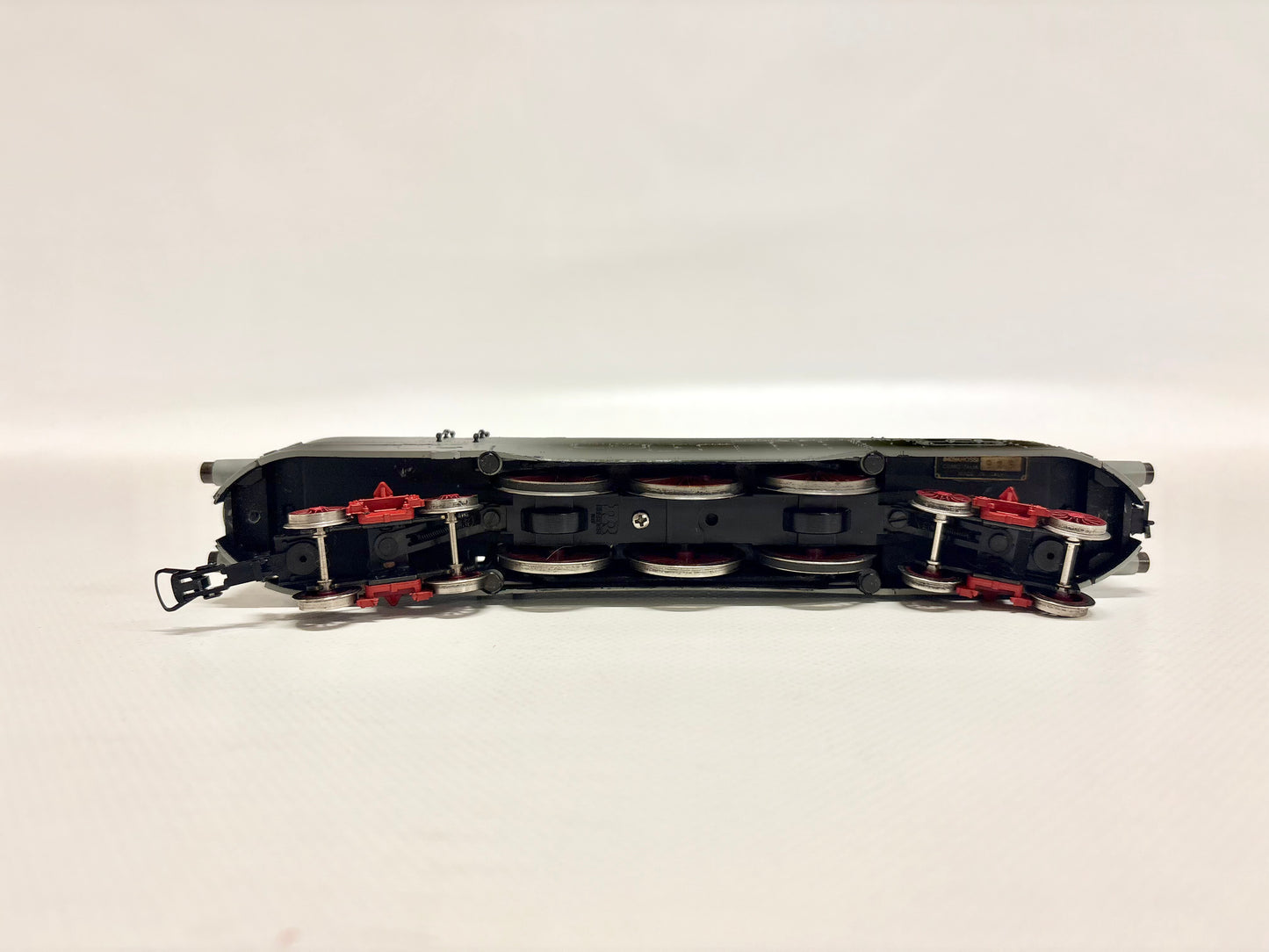 Rivarossi Stromliniendampflok Br 61 001 DR DC H0