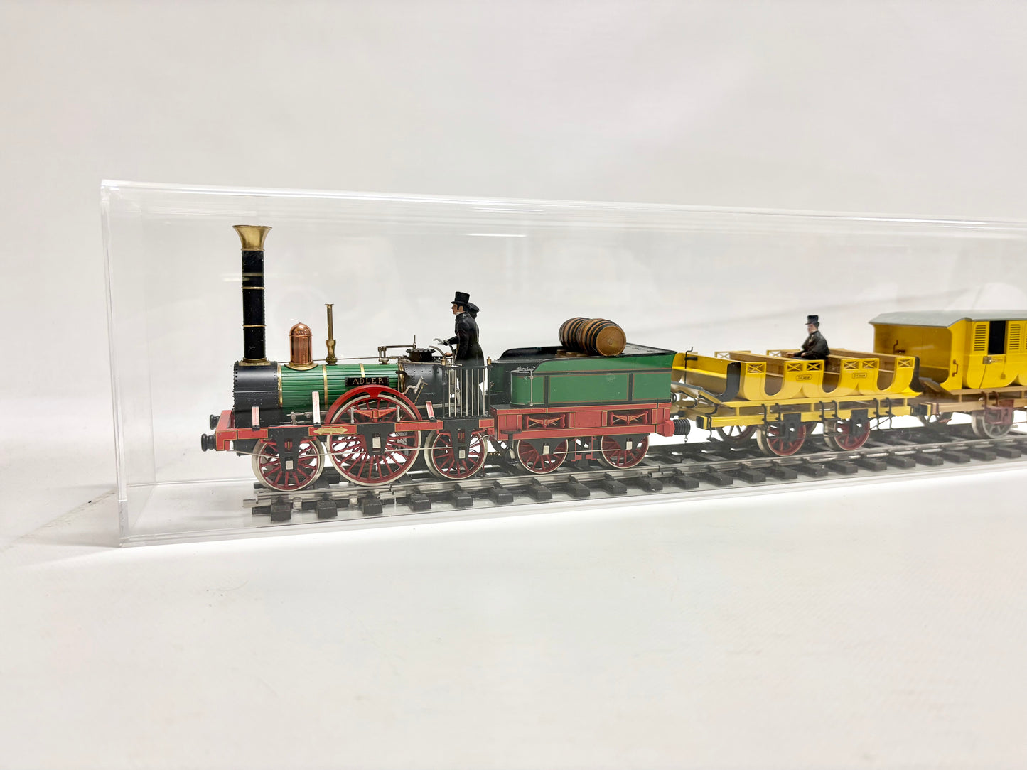 Märklin 5750 Zugpackung Historischer Dampfzug "Adler" 150 Jahre Jubiläumszug inkl. Vitrine 1
