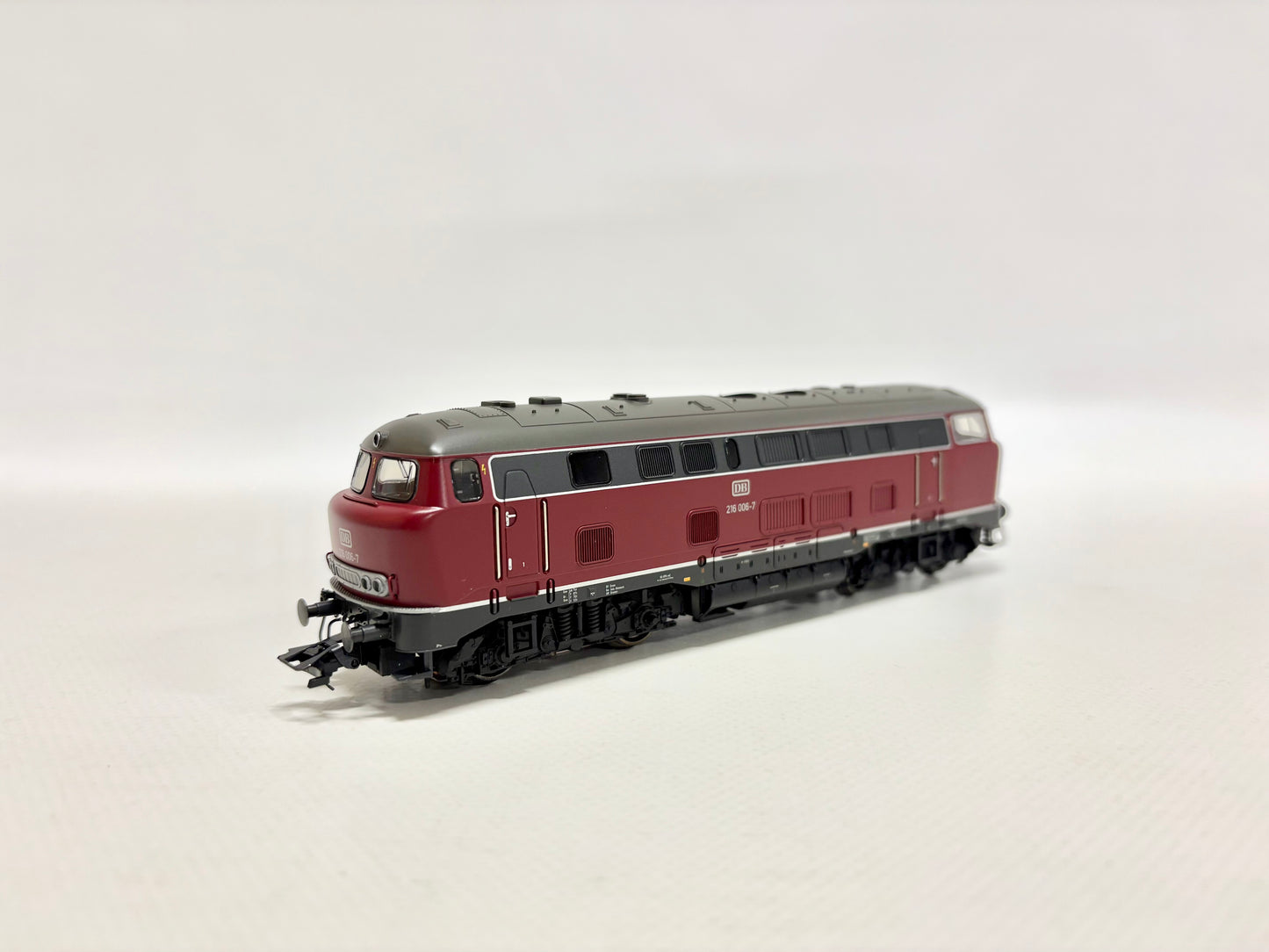 Märklin 37740 Mfx-Digital + Sound Diesellok Br 216 006-7 DB AC H0