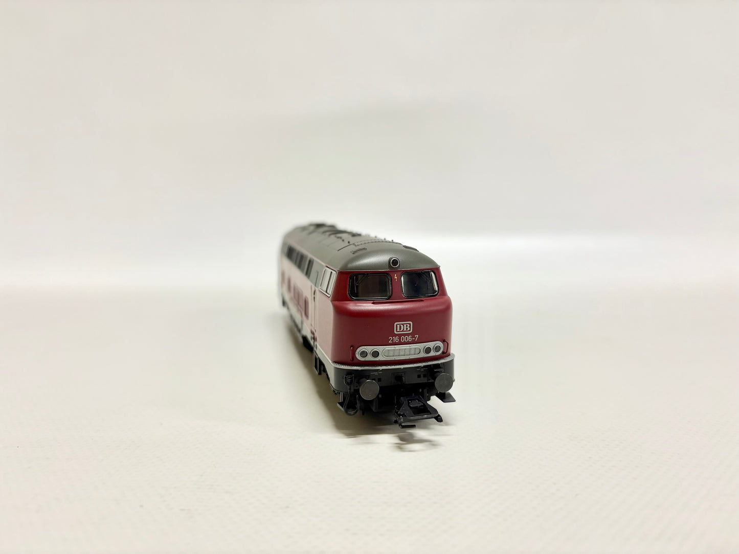 Märklin 37740 Mfx-Digital + Sound Diesellok Br 216 006-7 DB AC H0