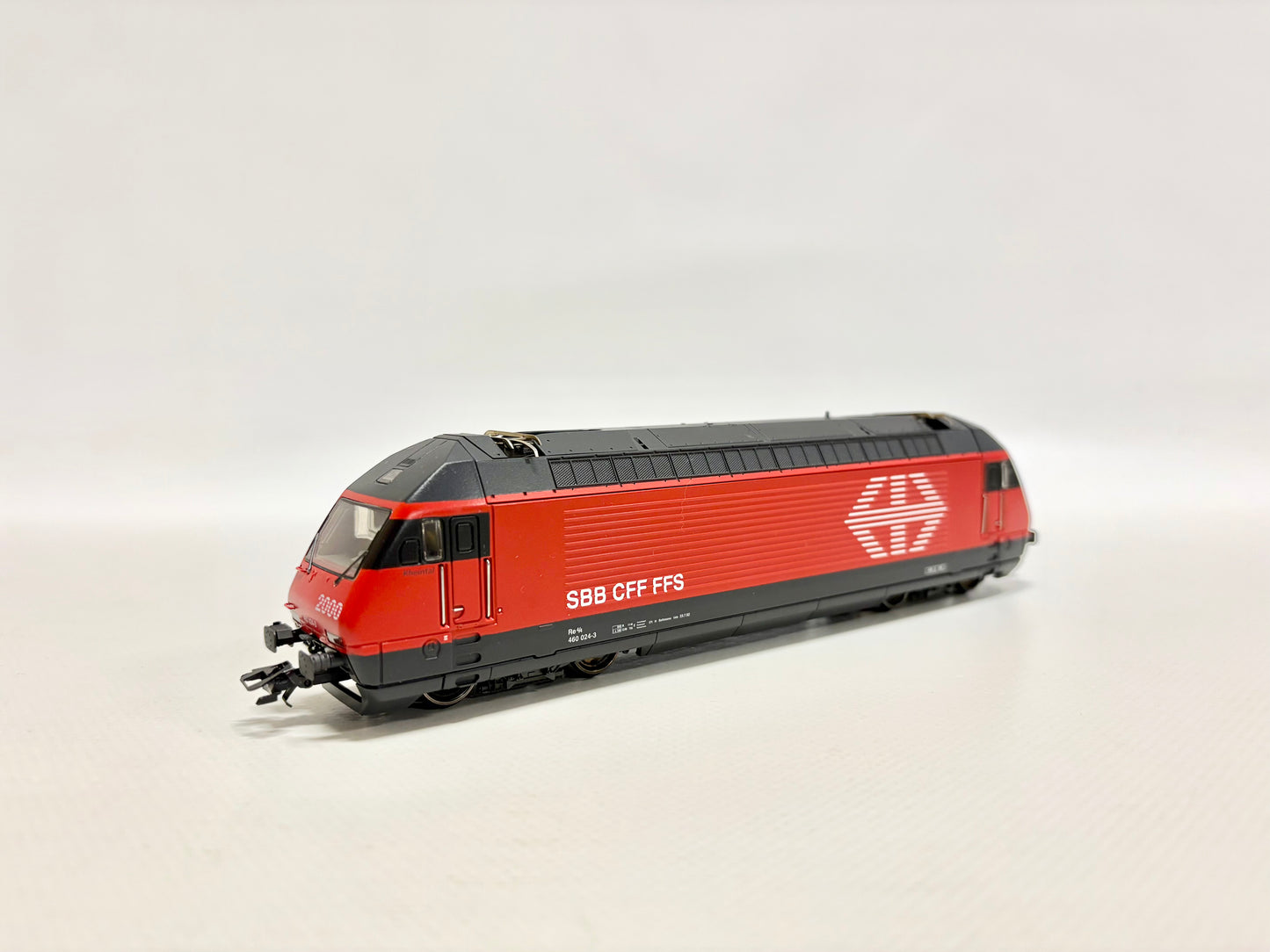 Märklin 3760 Digital E-Lok Re 460 "Rheintal" SBB AC H0