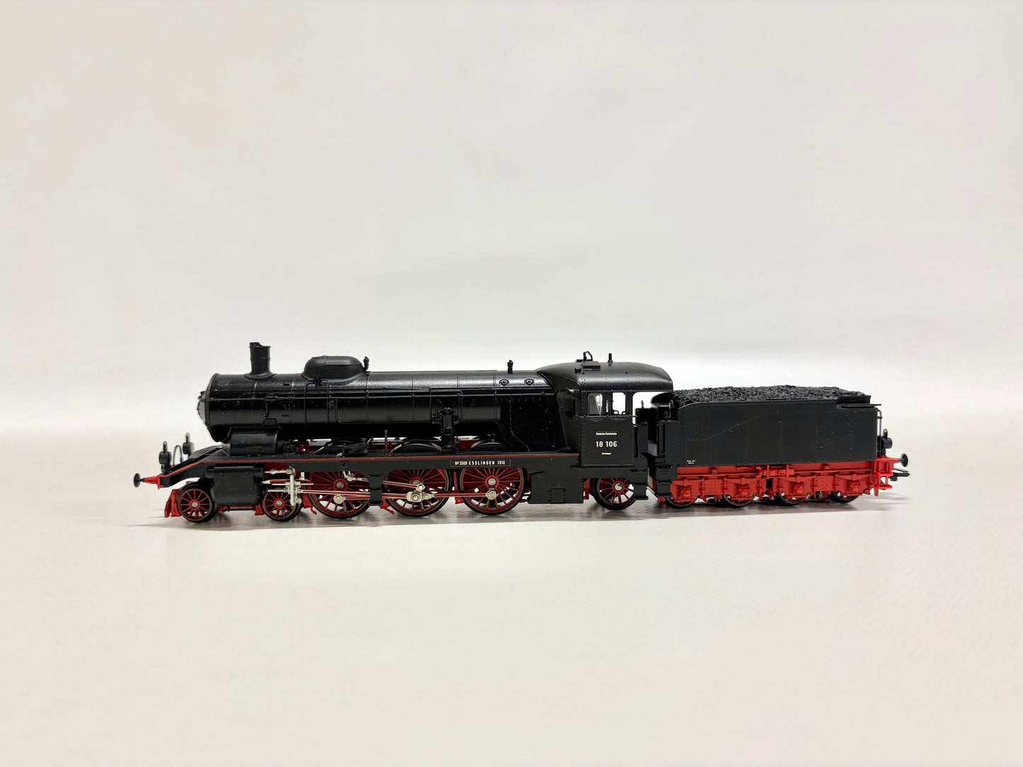 Märklin 3513 Dampflok Br 18 106 DR AC H0