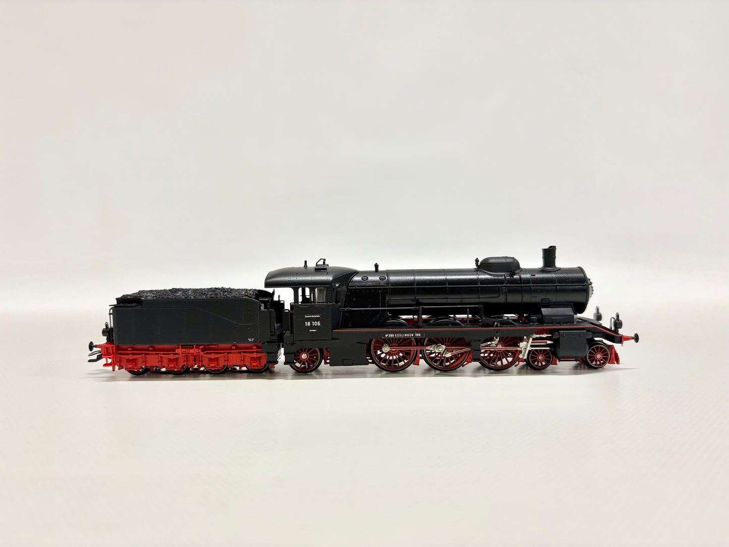 Märklin 3513 Dampflok Br 18 106 DR AC H0