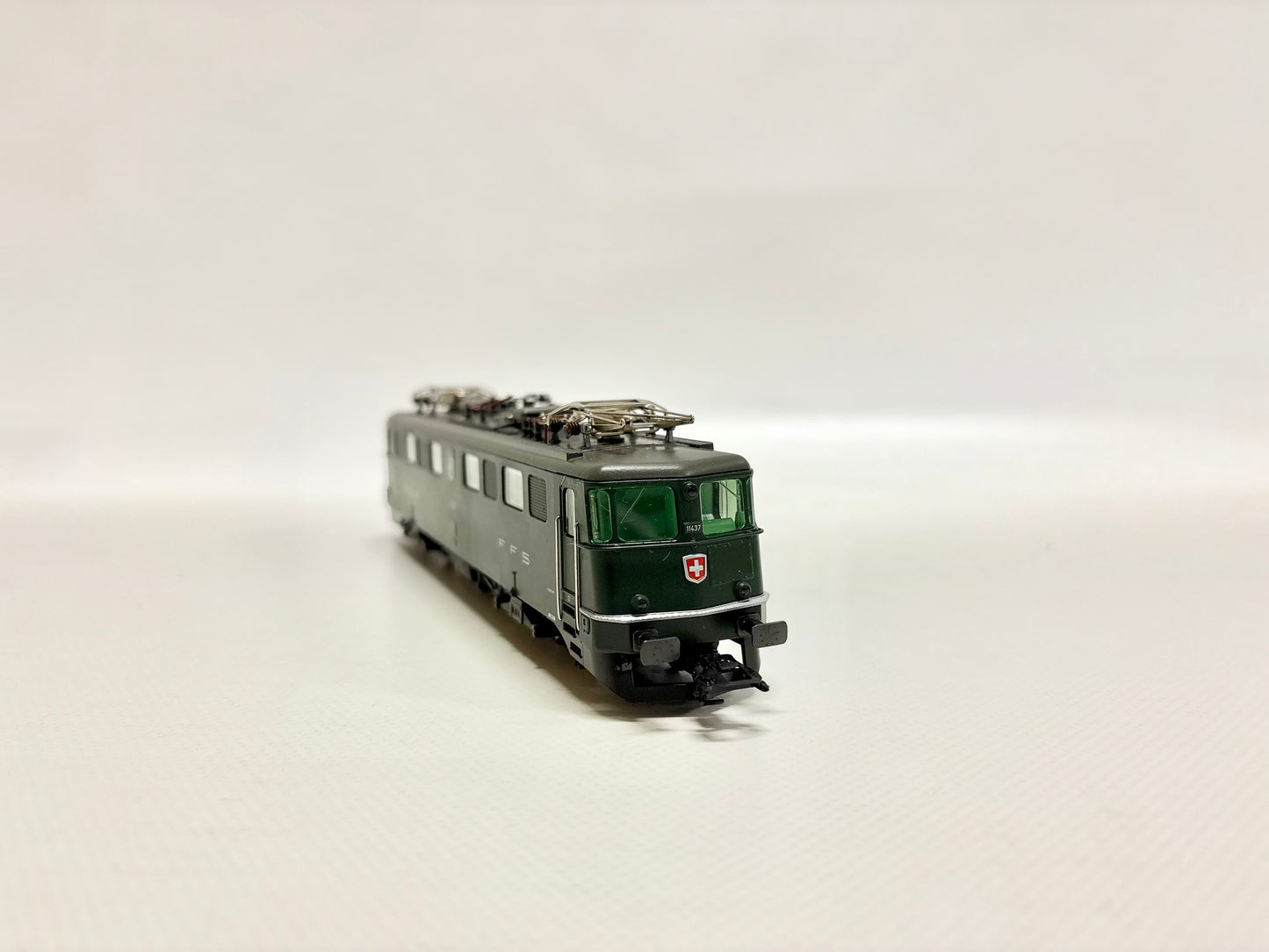 Märklin 3337 E-Lok Serie Ae 6/6 SBB AC H0
