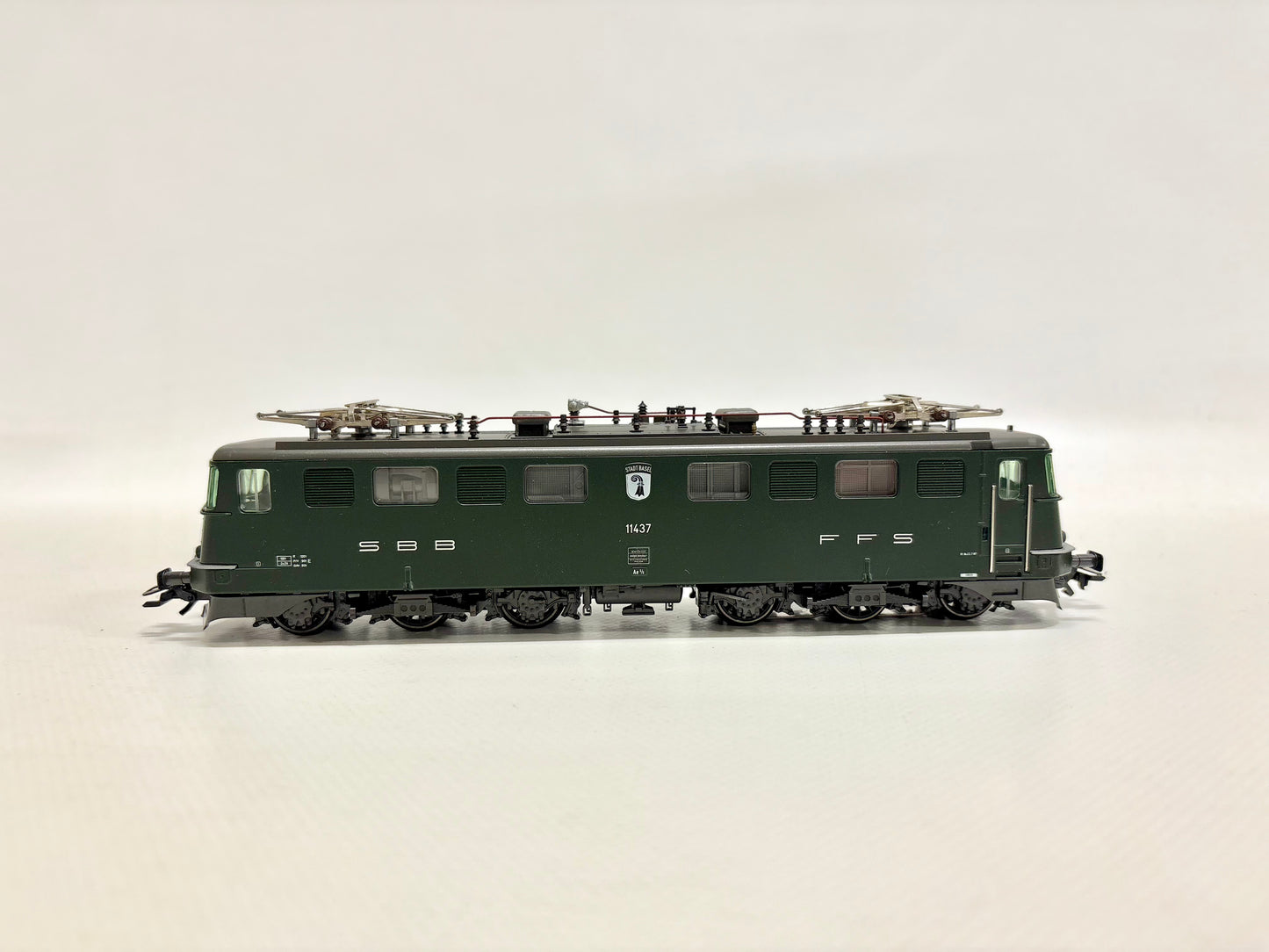 Märklin 3337 E-Lok Serie Ae 6/6 SBB AC H0