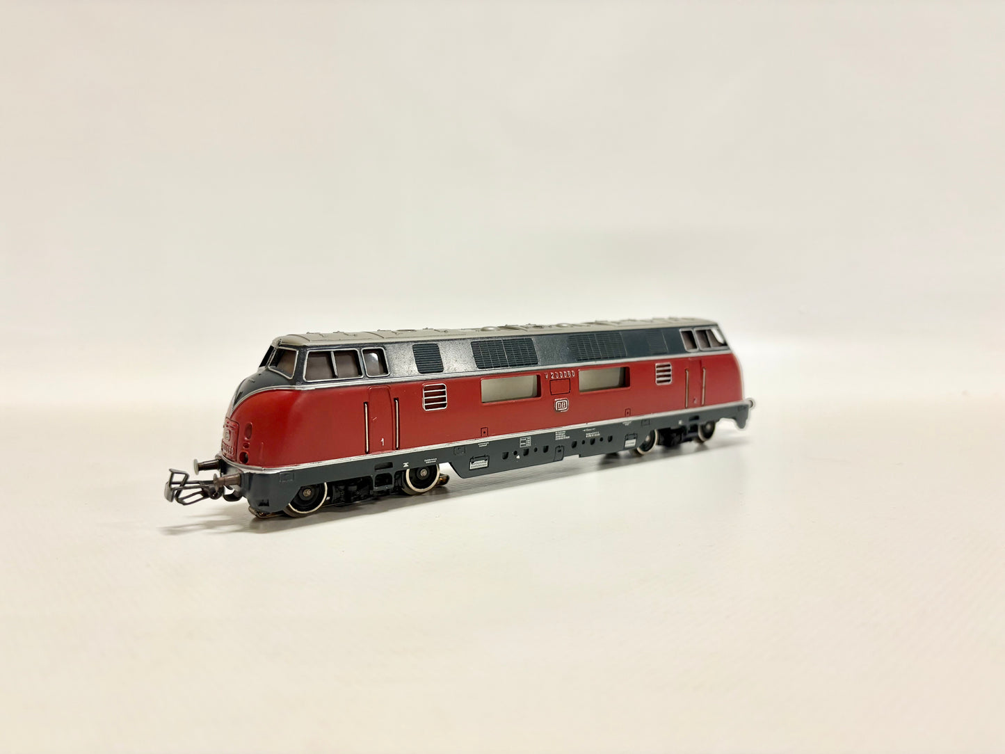 Märklin 3021 Digital-Umbau Diesellok br V200 060 DB AC H0 BASTLER