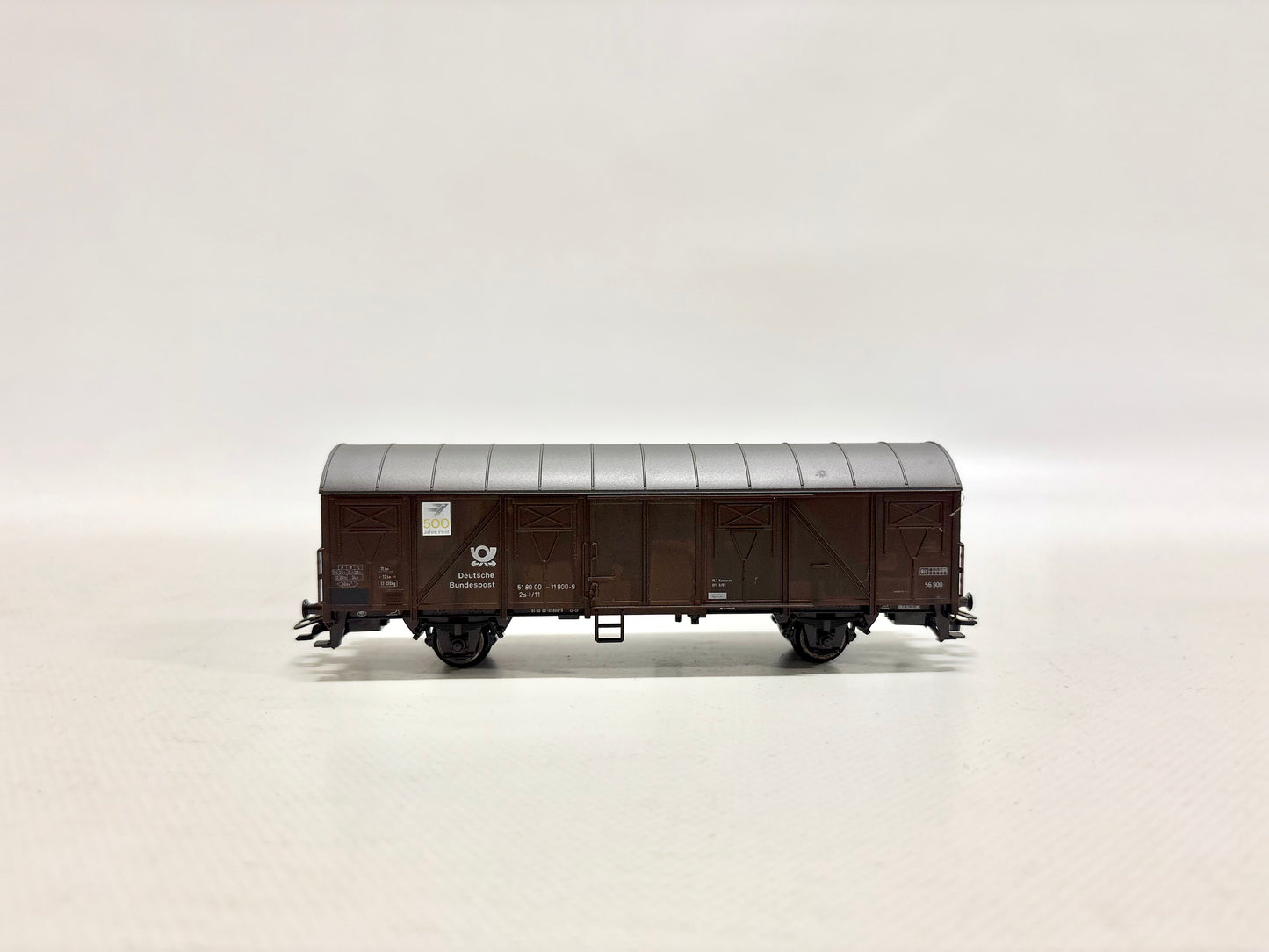 Märklin Güterwagen gedeckt Deutsche Post DB AC H0