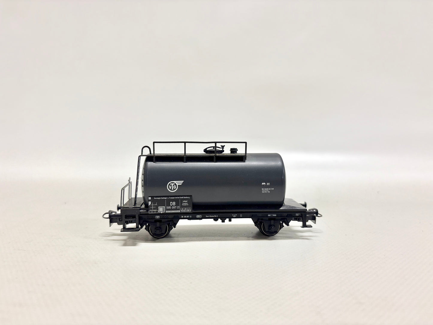 Märklin Güterwagen Kesselwagen "VTG" DB AC H0