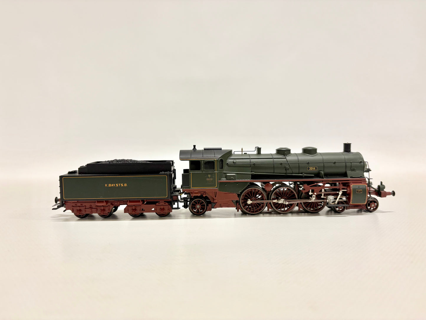 Märklin 33181 Digital Dampflok mit Rauchsatz S 3/6 K.Bay.Sts.B. AC H0