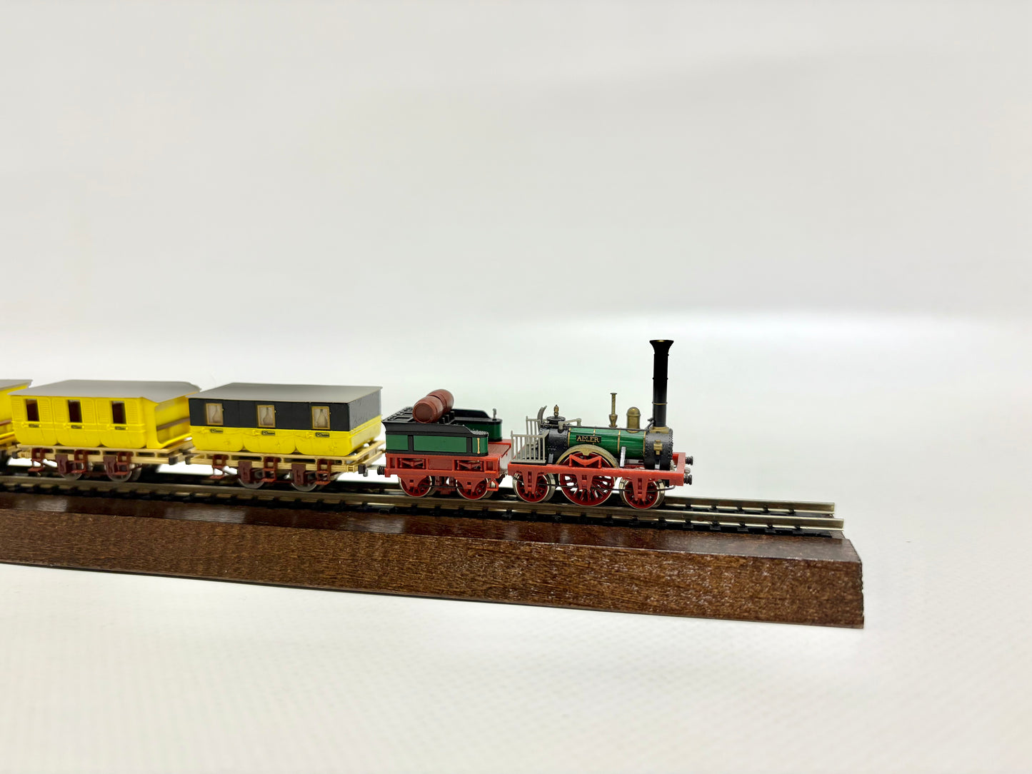 Minitrix 1010 Historischer Personenzug "Adler" Spur N