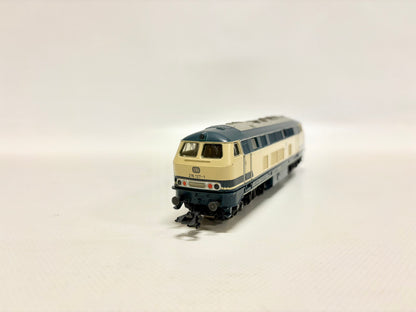 Märklin 3074 Digital-Umbau Diesellok Br 216 127-1 DB AC H0